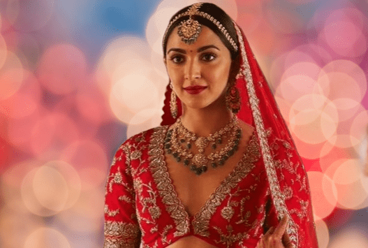 kiara advani bold lips