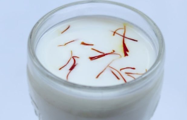 saffron-milk face pack